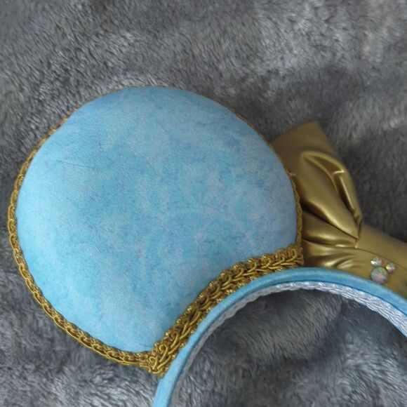 Disney world handmade Minnie mouse Castle ears - Picture 3 of 6